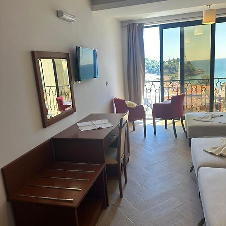 Apartments Prag อุลซิน ภายนอก รูปภาพ