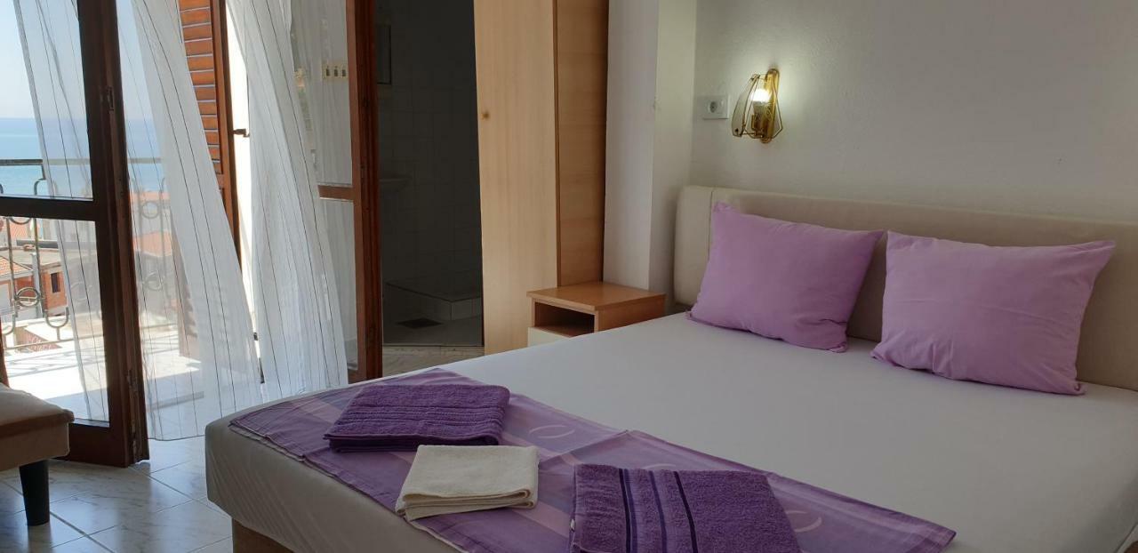 Apartments Prag อุลซิน ภายนอก รูปภาพ